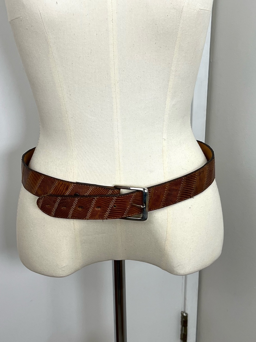Acme Genuine Lizard Leather Western Belt size M 34/36 Brown Silvertone Buckle